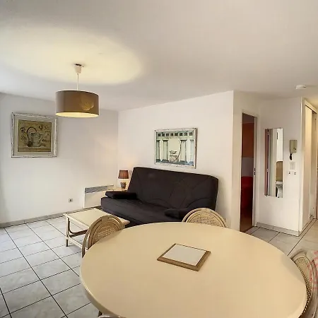 Apartment F2 A Lamalou, Terrasse, Wifi, Animaux Acceptes, Proche Centre & Thermes - Fr-1-451-24