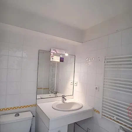 F2 A Lamalou, Terrasse, Wifi, Animaux Acceptes, Proche Centre & Thermes - Fr-1-451-24 Lamalou-les-Bains