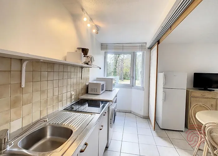 F2 A Lamalou, Terrasse, Wifi, Animaux Acceptes, Proche Centre & Thermes - Fr-1-451-24 Διαμέρισμα *